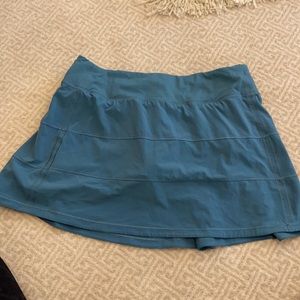 Pace rival mid rise skirt! Lululemon
